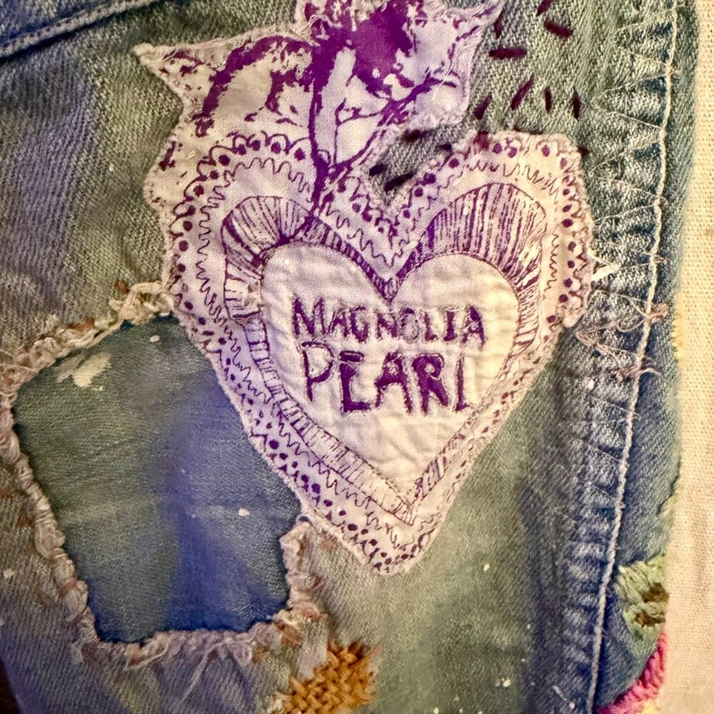 Magnolia Pearl Embroidered Miner Denims - Picture 9 of 11